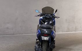 YAMAHA N-MAX 155 SG50J