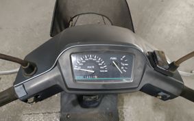 SUZUKI ADDRESS V100 CE11A
