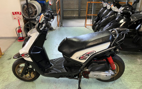 YAMAHA BW*S 125X Fi SE45