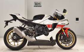 YAMAHA YZF-R1 2024 RN65J