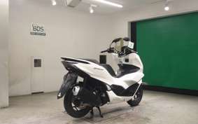 HONDA PCX 125 2005 JK05