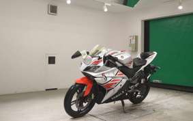 YAMAHA YZF-R125