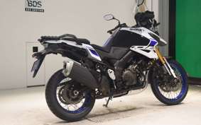 SUZUKI Vｽﾄﾛｰﾑ1050DE 2025 EF11M