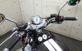 YAMAHA VMAX 2002 VP15