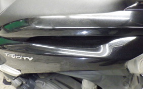 YAMAHA TRICITY 125 1999 SE82J
