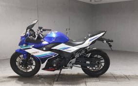 SUZUKI GSX250 R DN11A