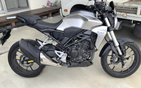 HONDA CB250R MC52