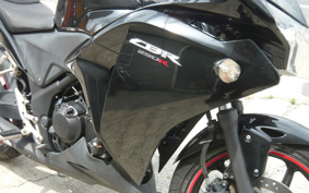 HONDA CBR250R MC41