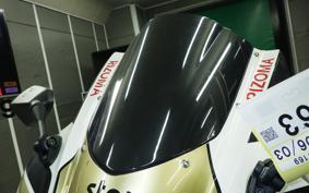 KAWASAKI ZX 10 NINJA R 2004