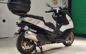 BMW C400GT 2025