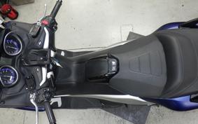 YAMAHA T-MAX 530 DX 2017 SJ15J