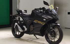 SUZUKI ｼﾞｸｻｰ250SF 2015 ED22B