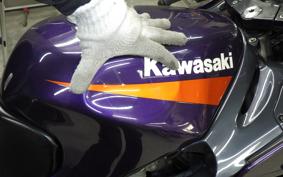 KAWASAKI ZZ1100 NINJA R Gen.2 1998 ZXT10D