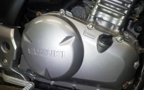 SUZUKI GSR250 2015