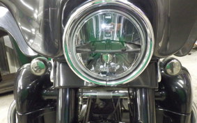 HARLEY FLHX 1690 2013