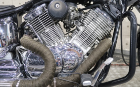YAMAHA DRAGSTAR 1100 2002 VP13J