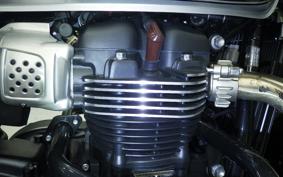 TRIUMPH BONNEVILLE T100 2025