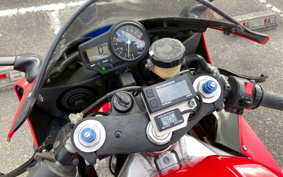 YAMAHA YZF-R1 2000 RN04