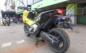 HONDA X-ADV 750 2025 RH21