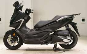 HONDA FORZA 250 MF15