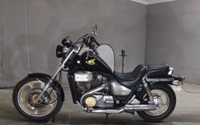 HONDA SHADOW 750 RC25
