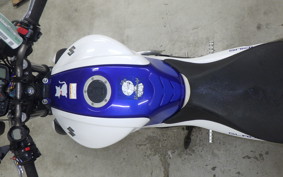 SUZUKI ｸﾞﾗﾃﾞｨｳｽ400 2015 VK58A