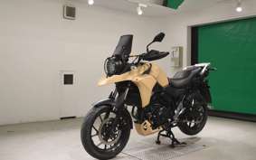 SUZUKI Vｽﾄﾛｰﾑ250 2002