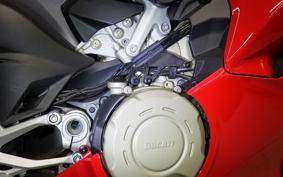 DUCATI PANIGALE V4 S 2025