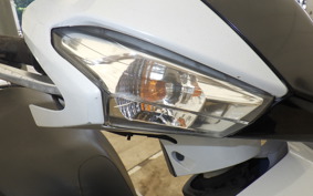 YAMAHA CYGNUS 125 XSR 3 SED8J