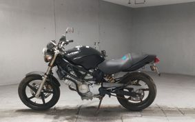 HONDA VTR 250 MC33