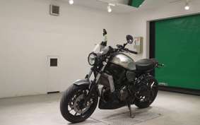 YAMAHA XSR700 2018 RM22J