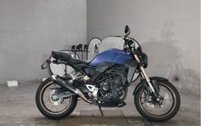 HONDA CB250R MC52
