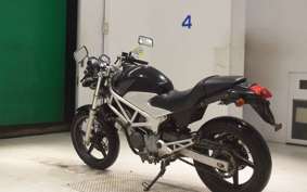HONDA VTR 250 Gen. 2 2011 MC33
