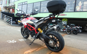 DUCATI HYPERMOTARD 939 2017 BA01