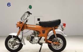 HONDA DAX 70 ST70