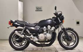 HONDA CB900F 2024