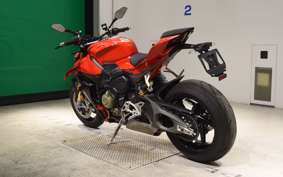 DUCATI STREETFIGHTER V4 S 2025