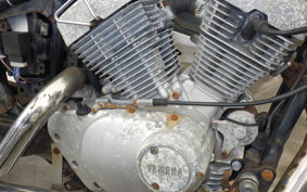 YAMAHA VIRAGO 250 3DM