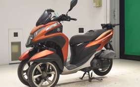 YAMAHA TRICITY 125