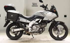 SUZUKI Vｽﾄﾛｰﾑ650 2004