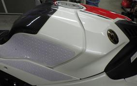 YAMAHA YZF-R1 2024