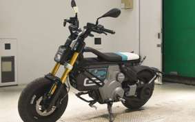 BMW CE02