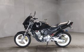 HONDA HORNET 250 MC31