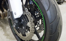 KAWASAKI Z800 2013