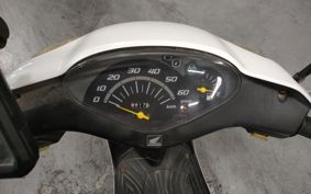 HONDA DIO AF68