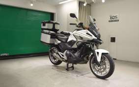 HONDA NC750X D 2017 RC90