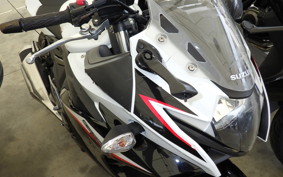 SUZUKI GSX250RA
