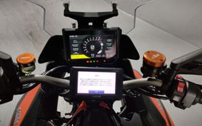 KTM 1290 SUPER  DUKE GT V6940