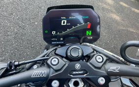 BMW M1000R 2023 0E81