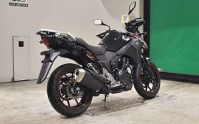 SUZUKI Vｽﾄﾛｰﾑ250A 2018